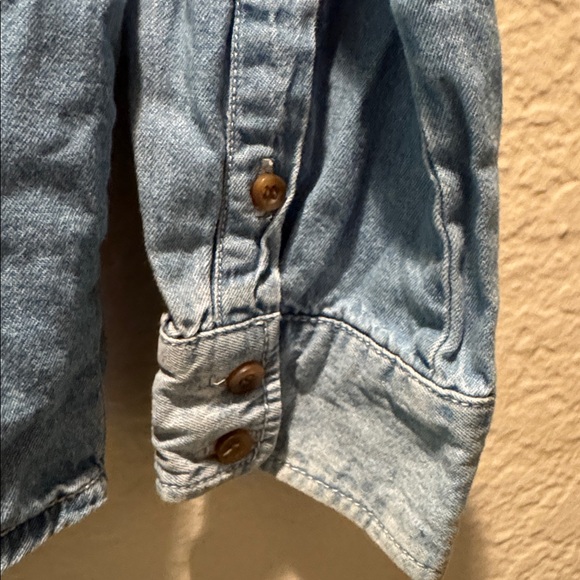 Blue Denim Shirt with Red Embroidery - Picture 4 of 6